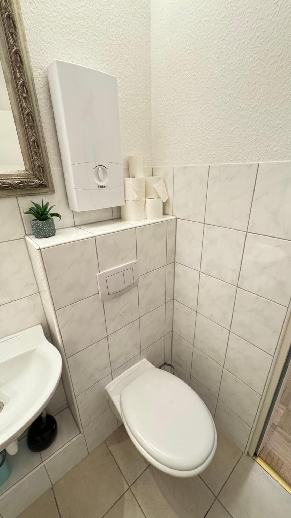 Monteur & Messezimmer Ratingen-Duesseldorf エクステリア 写真